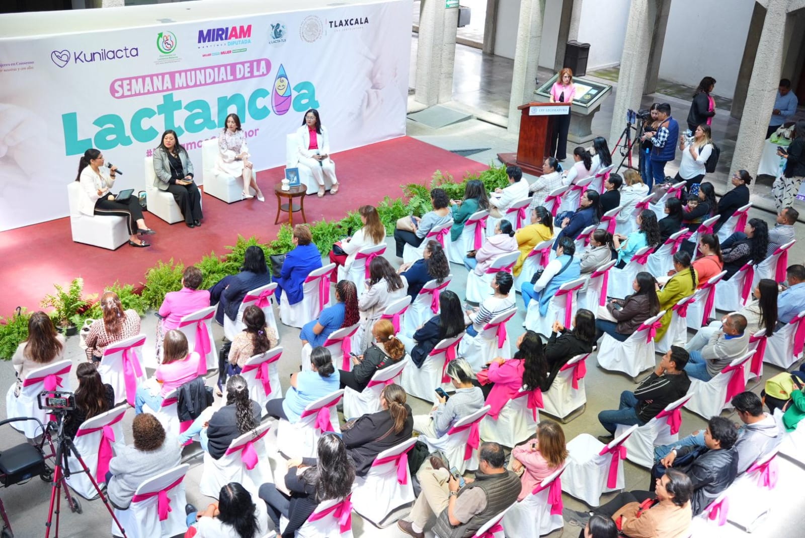 Preside Miriam Martínez Semana Mundial de la Lactancia: 'Lactamos con Amor'